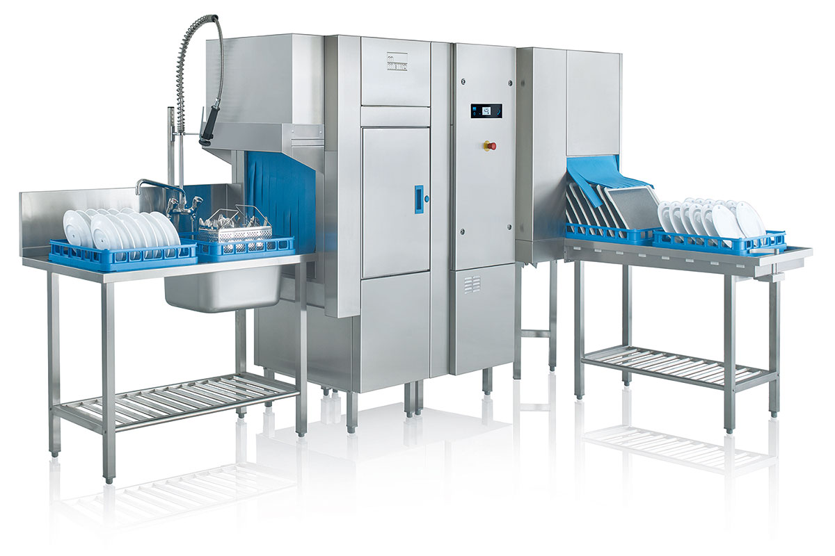 MEIKO rack-conveyor warewasher with touchscreen display