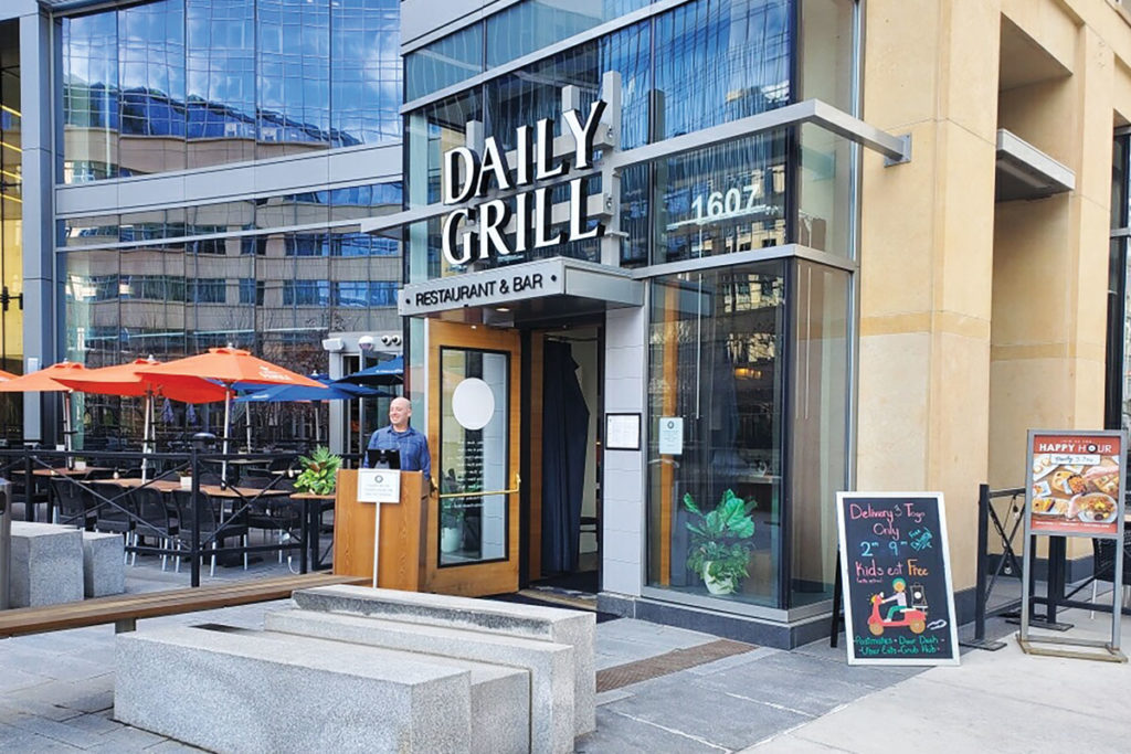 Denver-Daily-Grill-Outdoor-Host-Stand Denver-Daily-Grill-Outdoor-Host-Stand